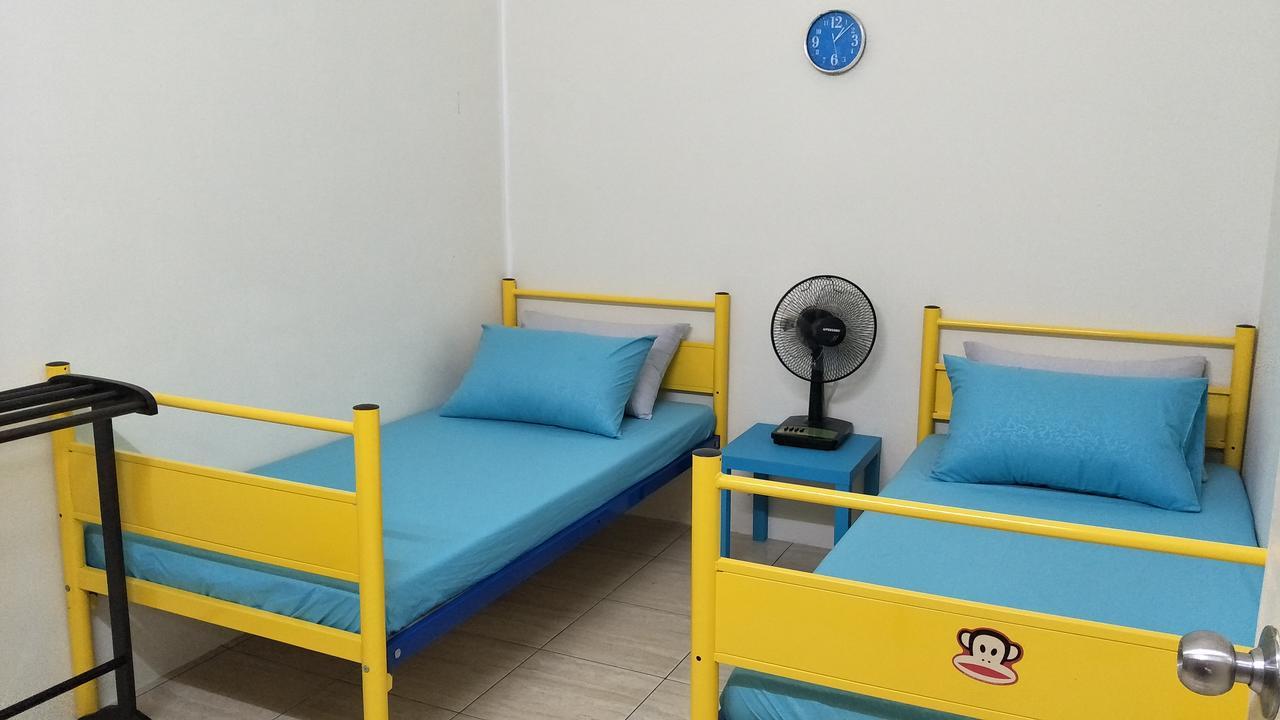 Airis Homestay *